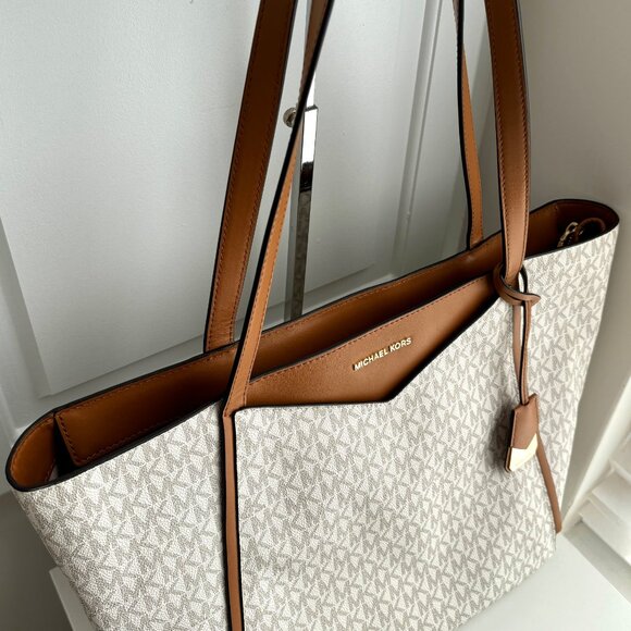 NWT Brand New Michael Kors Tote Bag - Picture 3 of 6